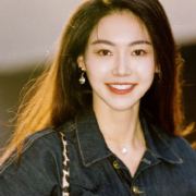 黄梦莹maggie