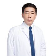 隆胸吸脂郭震宇