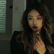 正经人阿八
