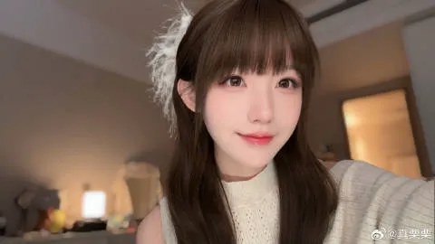 @真栗栗 删除的微博、半年可见的微博 桃子圈