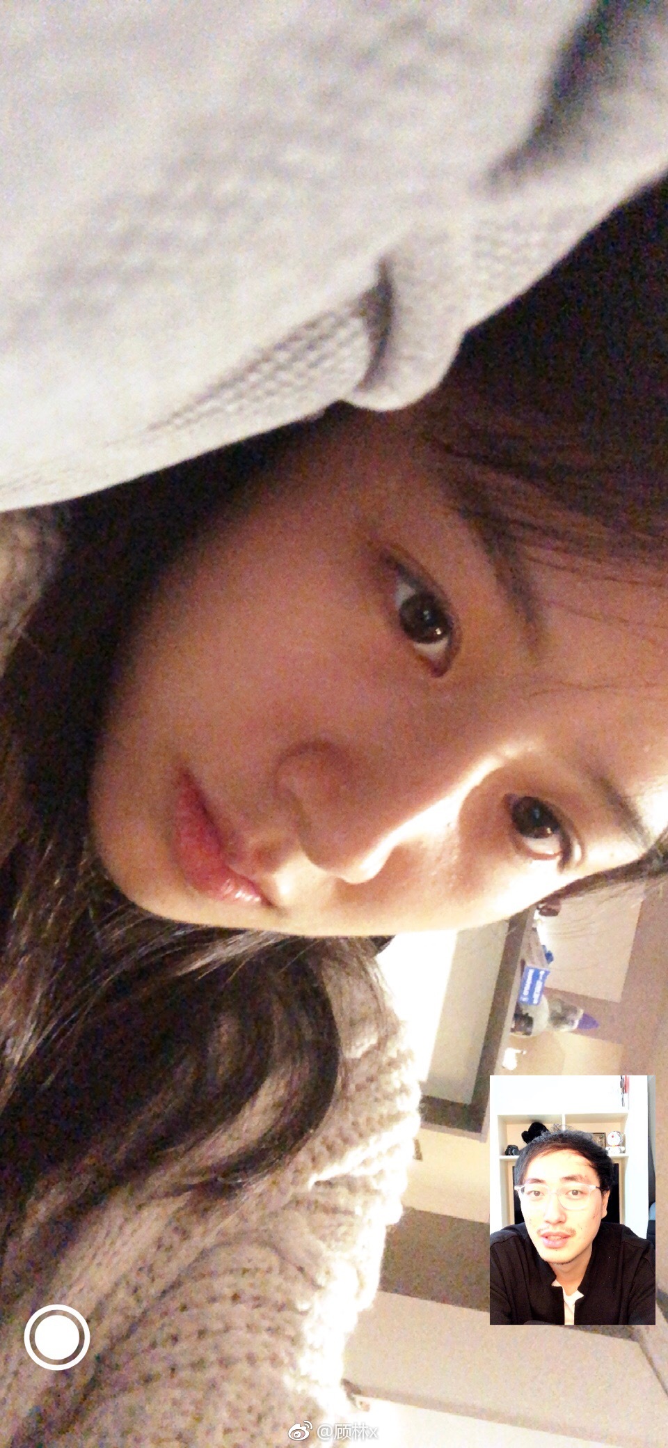 顾林 