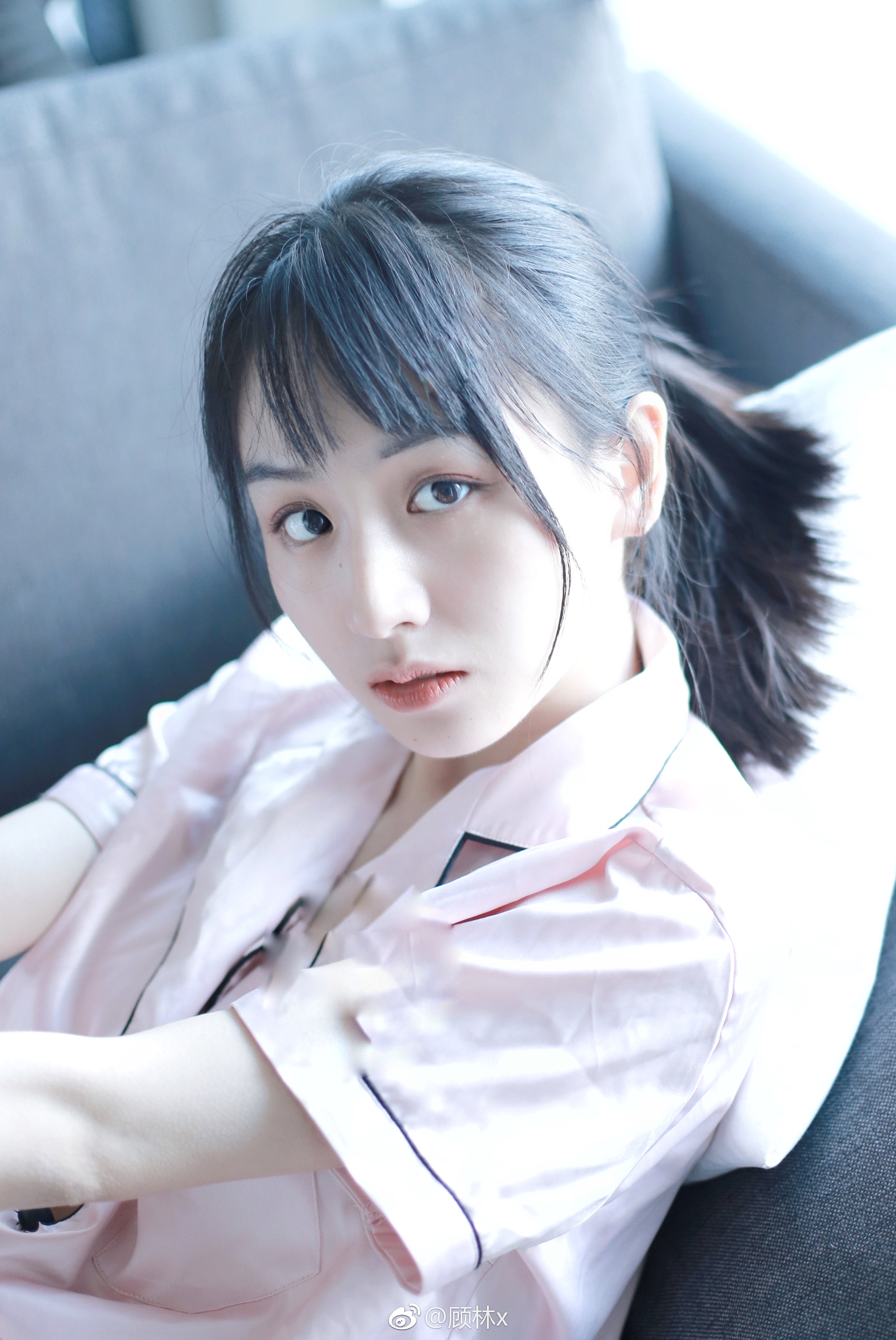 顾林 